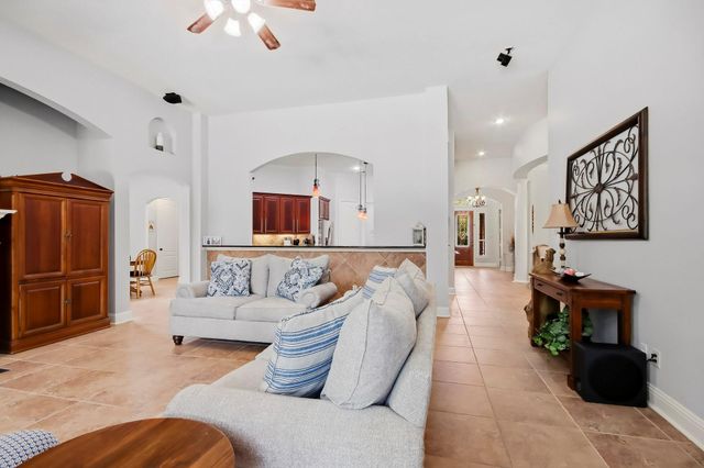 10007 Estes Hill Lane, Conroe, TX 77302