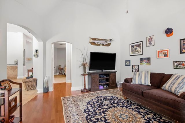 10007 Estes Hill Lane, Conroe, TX 77302