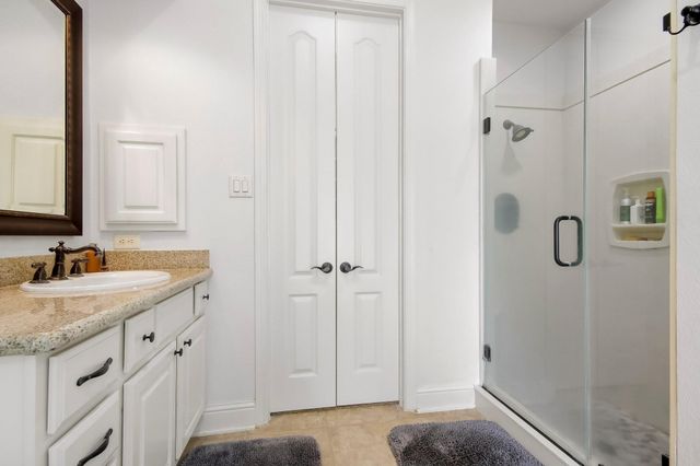 10007 Estes Hill Lane, Conroe, TX 77302