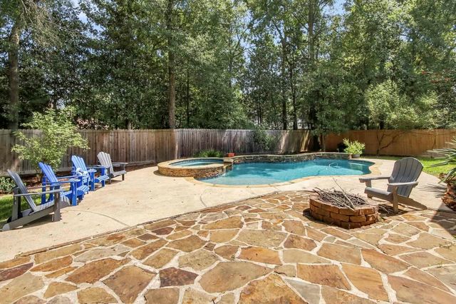 10007 Estes Hill Lane, Conroe, TX 77302
