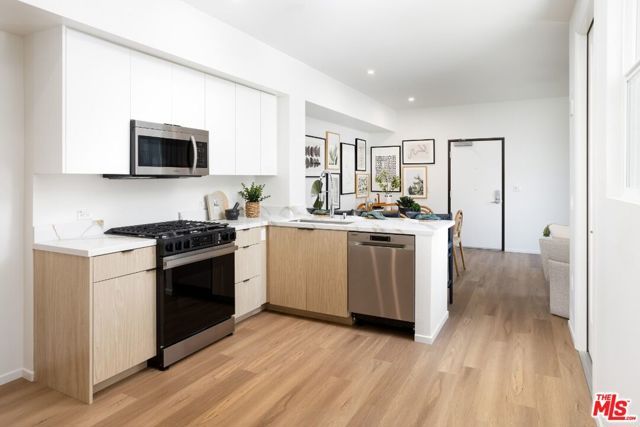 2700 N Perris Boulevard 21, Perris, CA 92571