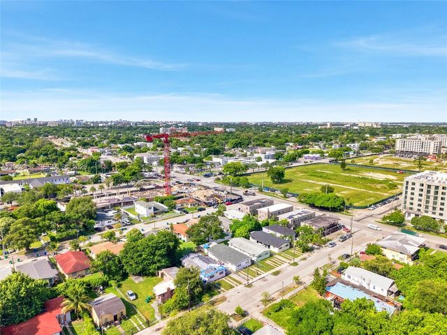 1172 NW 64th St 1172, Miami, FL 33150