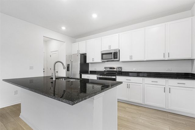 701 Unakite TRL, Liberty Hill, TX 78642