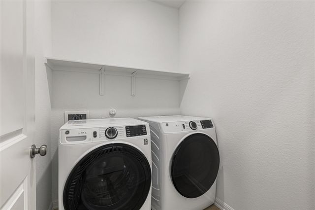 701 Unakite TRL, Liberty Hill, TX 78642