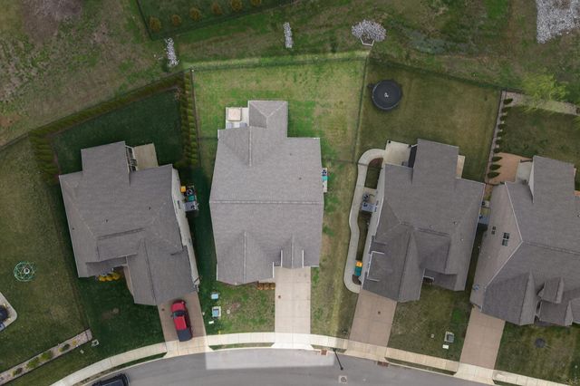 1822 Witt Way Dr, Spring Hill, TN 37174