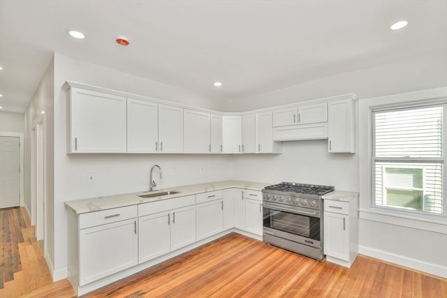 53 Woodford St 3, Boston, MA 02125
