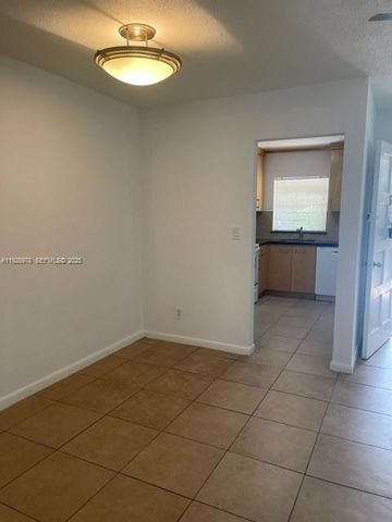 133 SE 4th Ave 6, Hallandale Beach, FL 33009