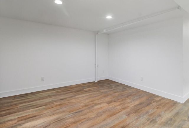 1215 S 91st STREET, West Allis, WI 53214