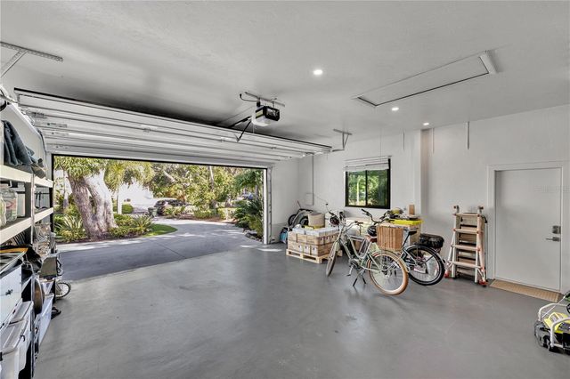 5361 SIESTA CT, Sarasota, FL 34242