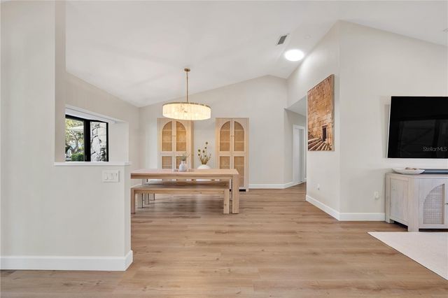 5361 SIESTA CT, Sarasota, FL 34242