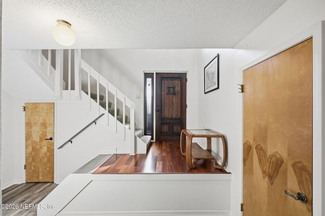 3526 BRIDGEWOOD Drive, Jacksonville, FL 32277