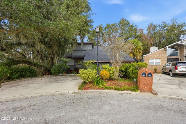 3526 BRIDGEWOOD Drive, Jacksonville, FL 32277