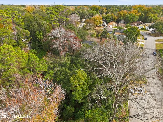 3526 BRIDGEWOOD Drive, Jacksonville, FL 32277