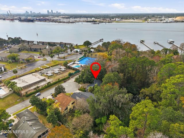 3526 BRIDGEWOOD Drive, Jacksonville, FL 32277