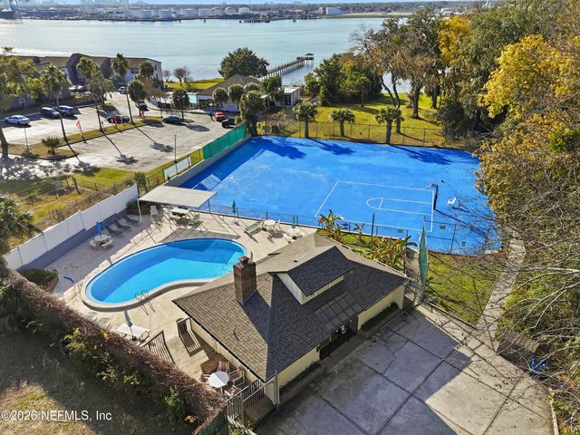 3526 BRIDGEWOOD Drive, Jacksonville, FL 32277