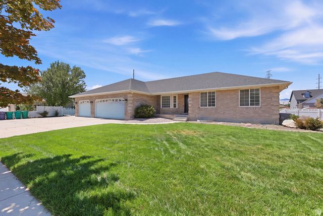 14434 S VANTAGE CIR, Bluffdale, UT 84065