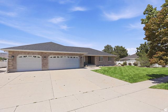 14434 S VANTAGE CIR, Bluffdale, UT 84065