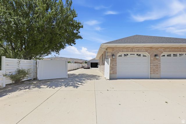 14434 S VANTAGE CIR, Bluffdale, UT 84065