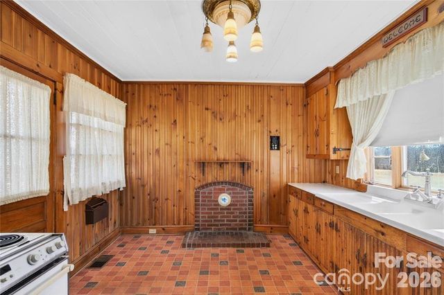 11124 Eastfield Road, Huntersville, NC 28078