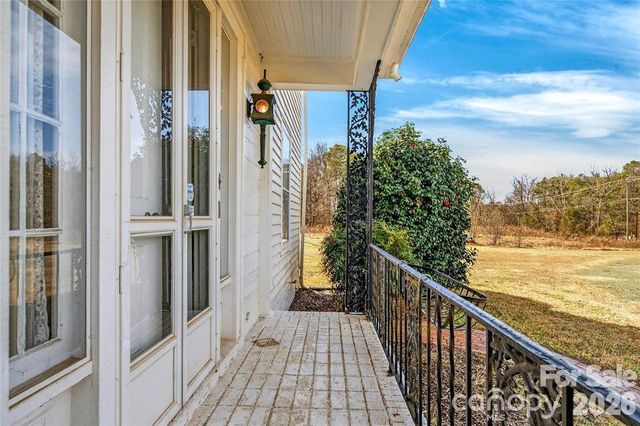 11124 Eastfield Road, Huntersville, NC 28078