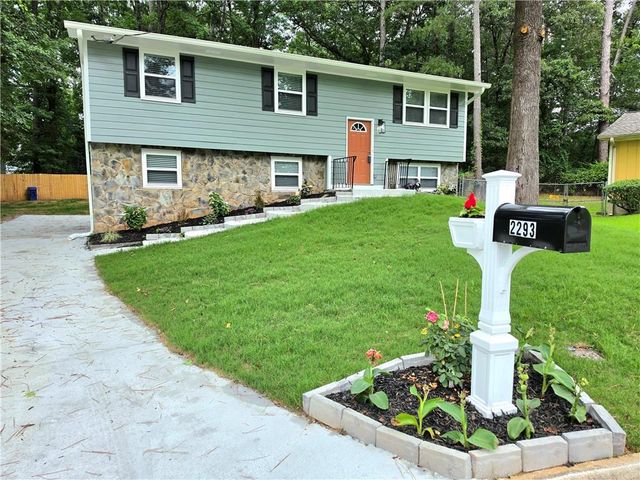 2293 Cherokee Valley Drive, Lithonia, GA 30058