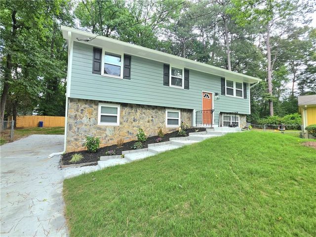 2293 Cherokee Valley Drive, Lithonia, GA 30058
