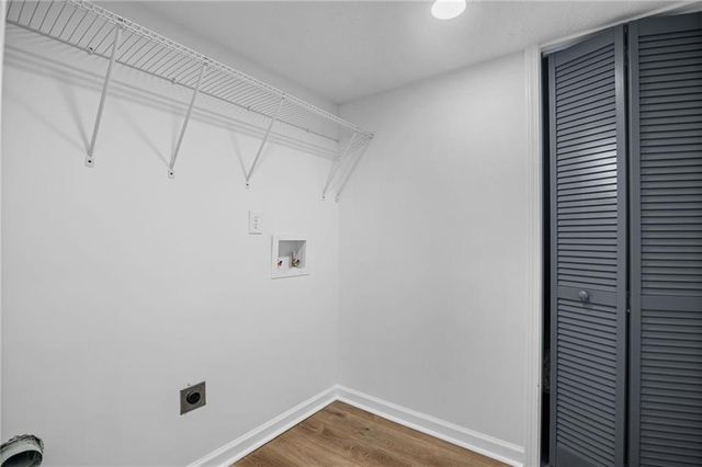 2293 Cherokee Valley Drive, Lithonia, GA 30058