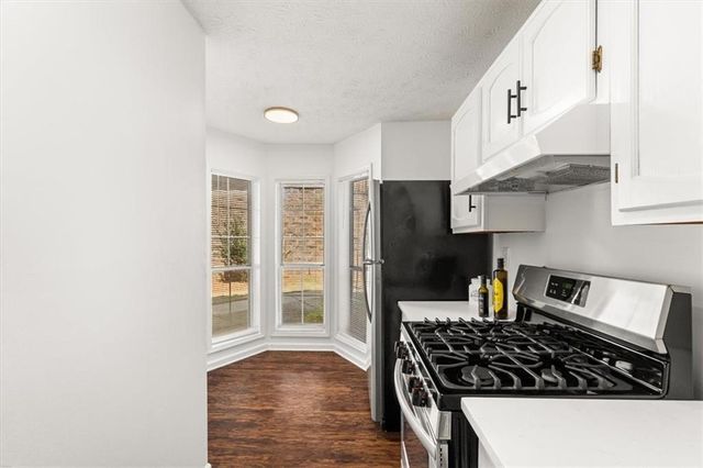 808 Riverview Drive SE, Marietta, GA 30067