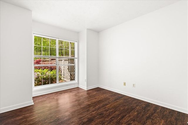 808 Riverview Drive SE, Marietta, GA 30067