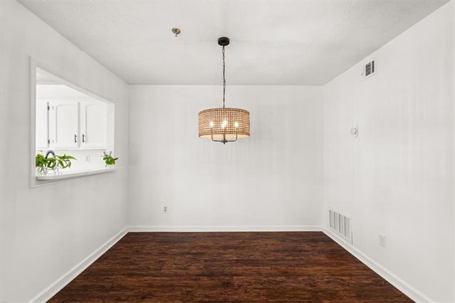 808 Riverview Drive SE, Marietta, GA 30067