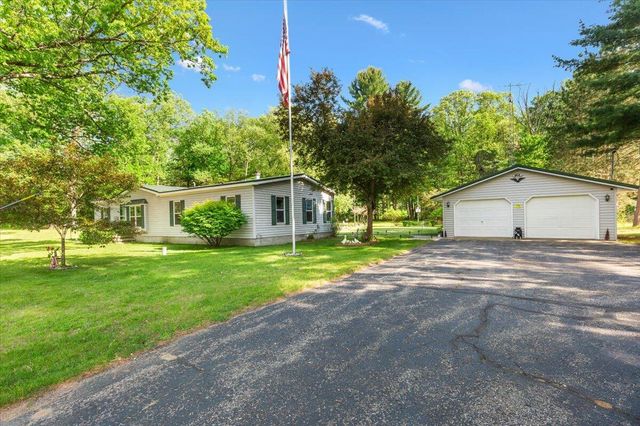 5614 E 68th Street, Croton, MI 49337