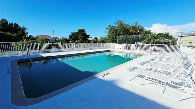 8100 MEMORY LANE 207, Rotonda West, FL 33947