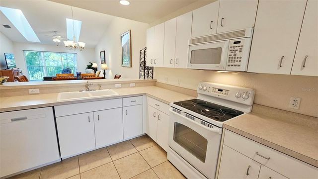 8100 MEMORY LANE 207, Rotonda West, FL 33947