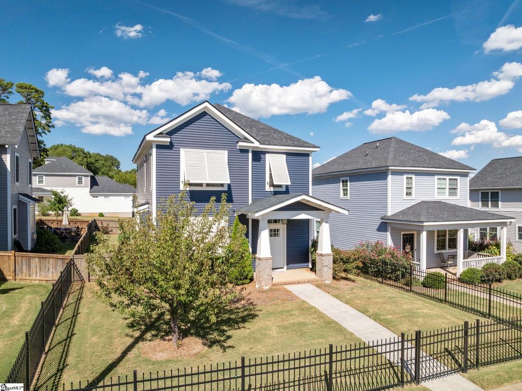 30 Arrington Avenue, Greenville, SC 29617