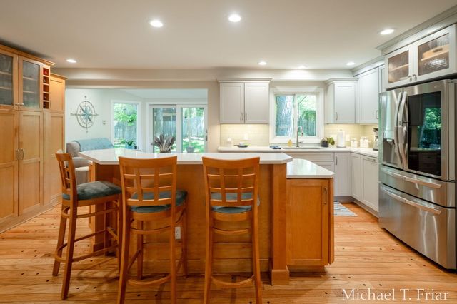 7421 Treeline Drive Se, Cascade Twp, MI 49546