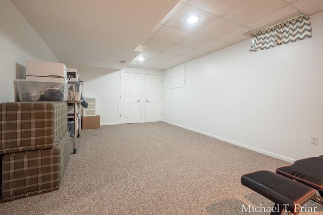 7421 Treeline Drive Se, Cascade Twp, MI 49546