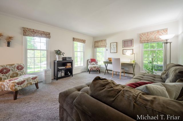 7421 Treeline Drive Se, Cascade Twp, MI 49546