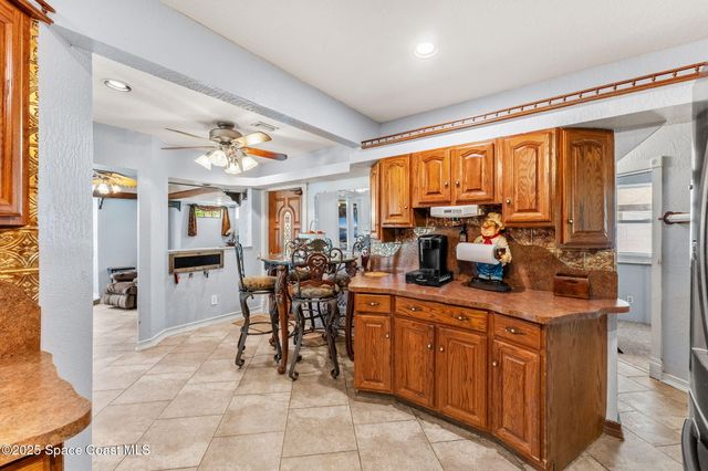 658 Binney Street NE, Palm Bay, FL 32907