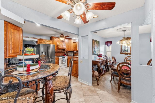 658 Binney Street NE, Palm Bay, FL 32907