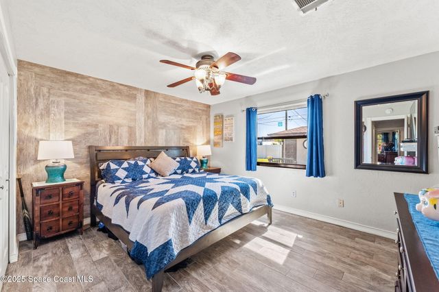 658 Binney Street NE, Palm Bay, FL 32907