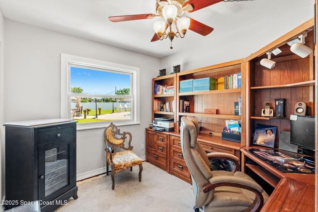 658 Binney Street NE, Palm Bay, FL 32907