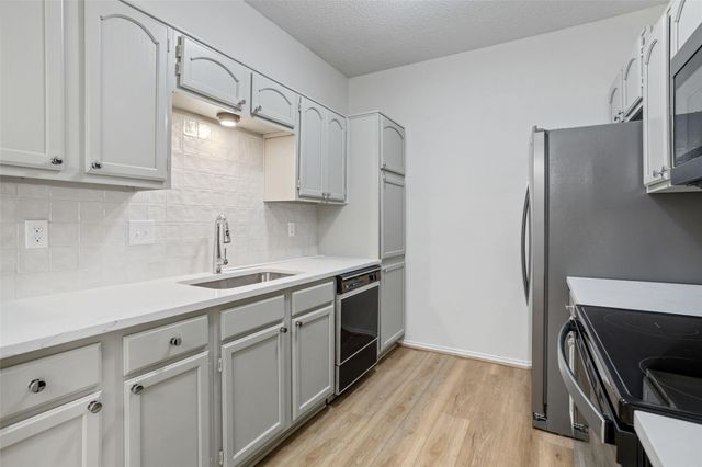 4313 Flamingo Way, Mesquite, TX 75150