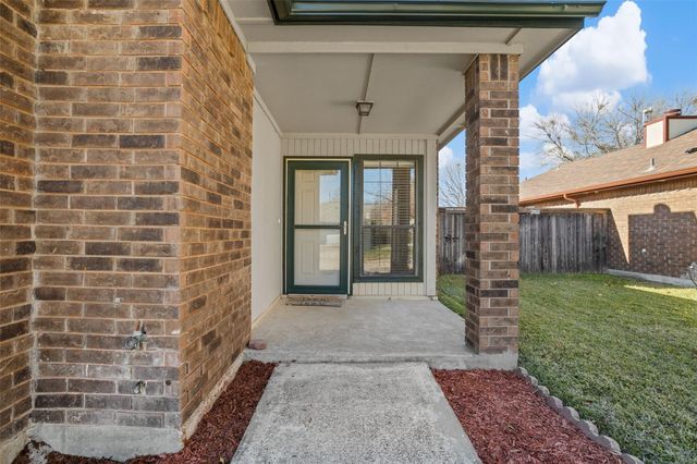 4313 Flamingo Way, Mesquite, TX 75150