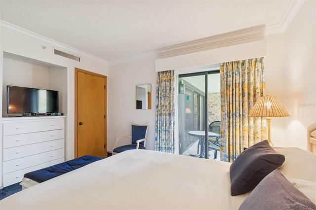 36750 US HIGHWAY 19 N 17208, Palm Harbor, FL 34684