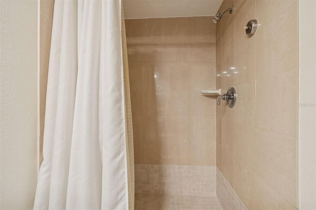 36750 US HIGHWAY 19 N 17208, Palm Harbor, FL 34684