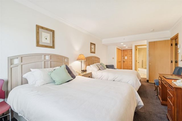 36750 US HIGHWAY 19 N 17208, Palm Harbor, FL 34684