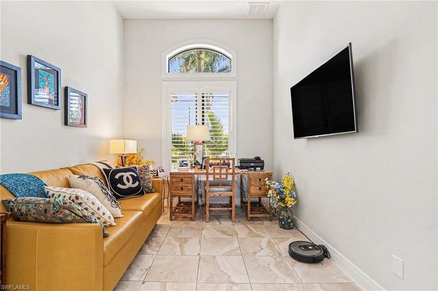 4621 SW 17th PL, Cape Coral, FL 33914