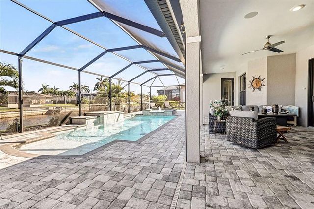 4621 SW 17th PL, Cape Coral, FL 33914