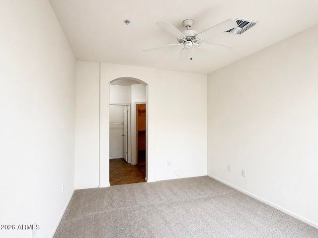 42424 N GAVILAN PEAK Parkway 32102, Anthem, AZ 85086