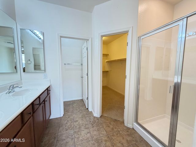 42424 N GAVILAN PEAK Parkway 32102, Anthem, AZ 85086